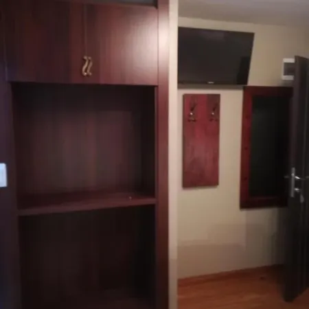 بيت ضيافة Delux Soba Sa Bracnim Krevetom Fabo 1